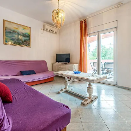 Apartamento Two-bedroom In *